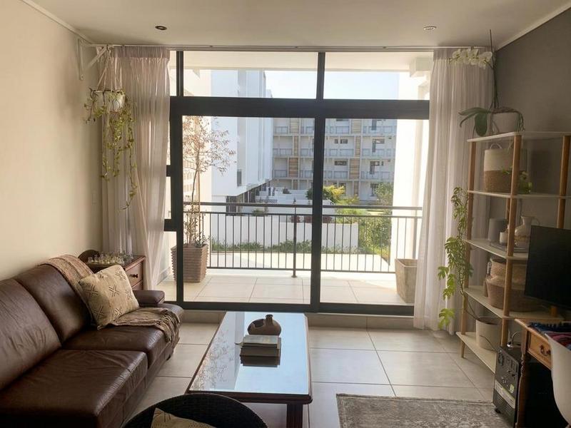 To Let 1 Bedroom Property for Rent in Paardevlei Western Cape